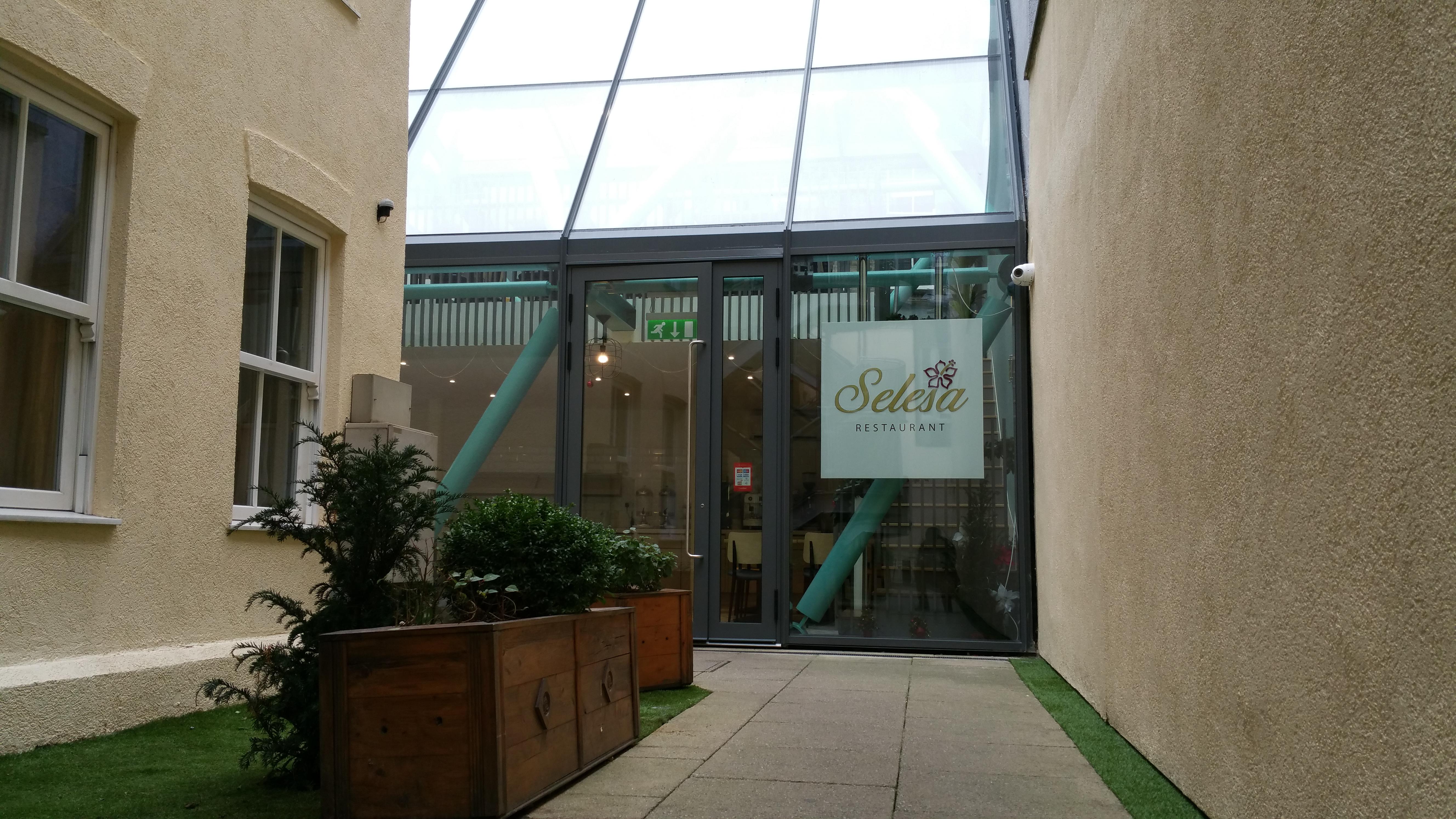 Grand Plaza Serviced Apartments London Exterior photo
