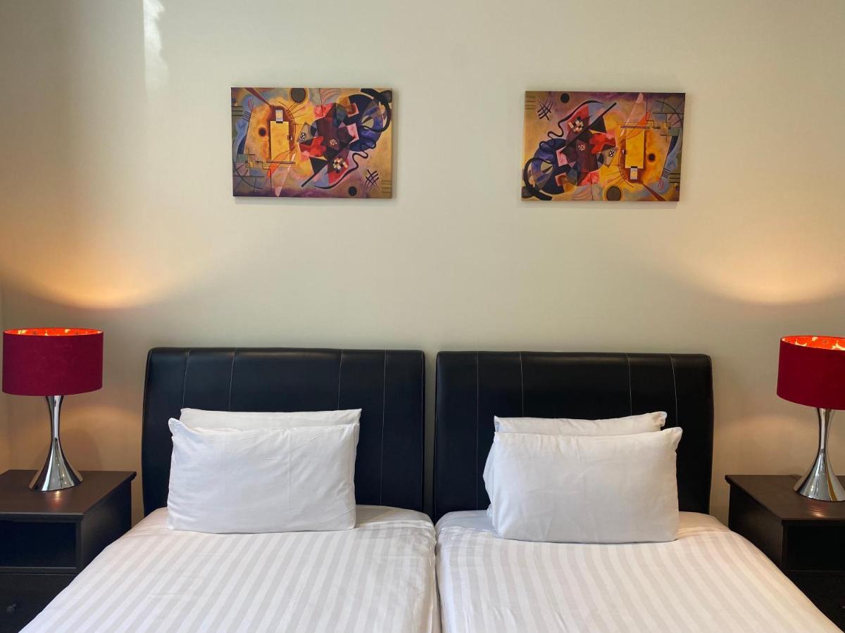 Grand Plaza Serviced Apartments London Exterior photo